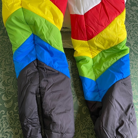 NWT XS Dolls kill Delias Sweet Retreat rainbow pride snow suit bibs puffer coat - Picture 8 of 11